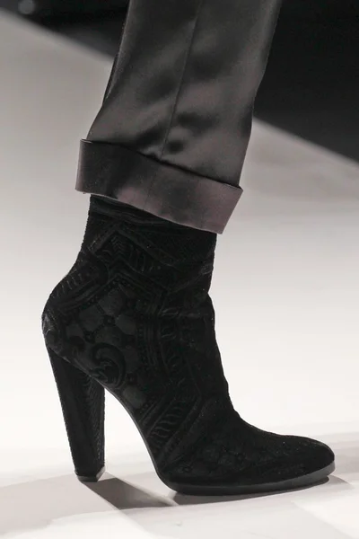 Look 74
